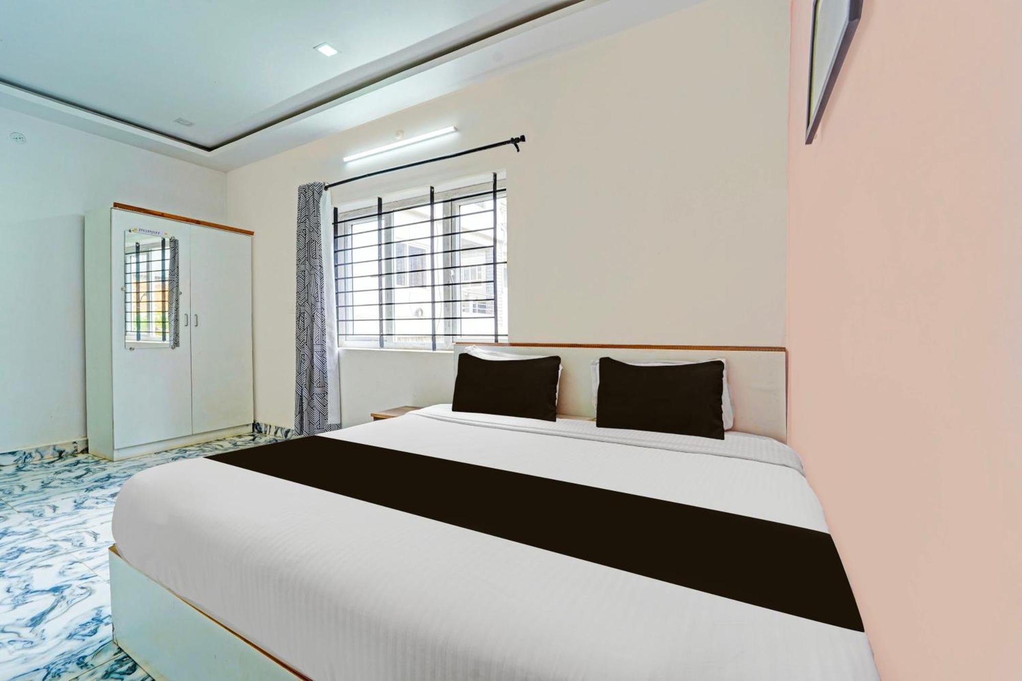 Hotel O Vijaynagar Road Formerly Anmol Peace Stay Ooty Esterno foto