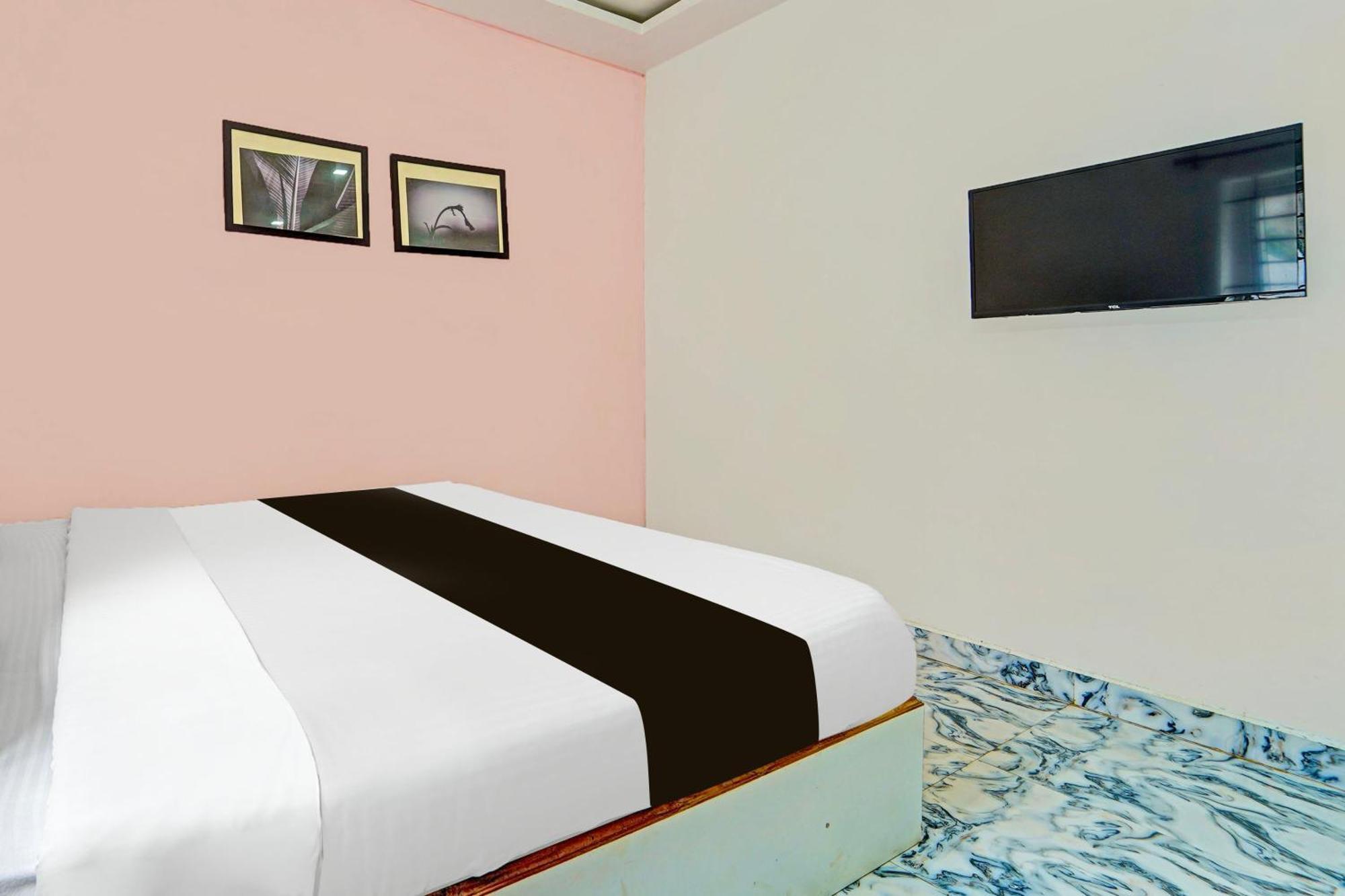 Hotel O Vijaynagar Road Formerly Anmol Peace Stay Ooty Esterno foto