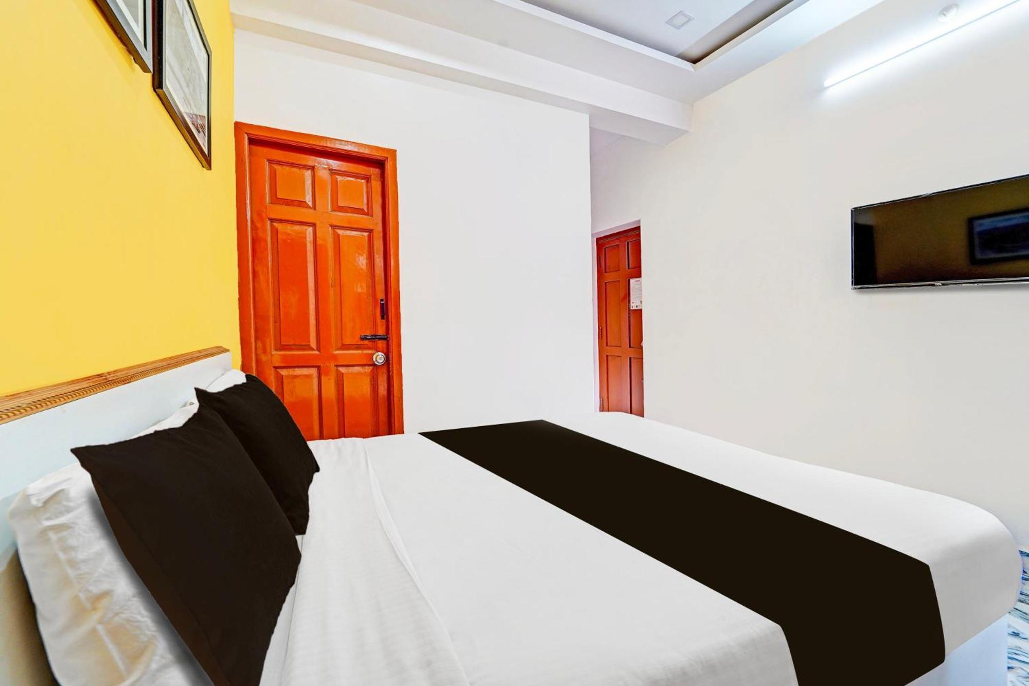Hotel O Vijaynagar Road Formerly Anmol Peace Stay Ooty Esterno foto